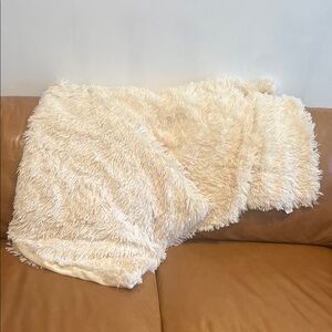 Chic Cream Fuzzy Throw Blanket